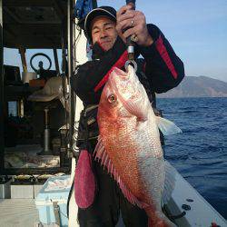 エンペラー 釣果