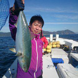 エンペラー 釣果