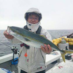 エンペラー 釣果