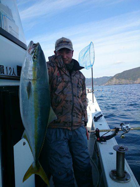 エンペラー 釣果