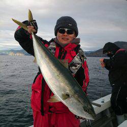 エンペラー 釣果