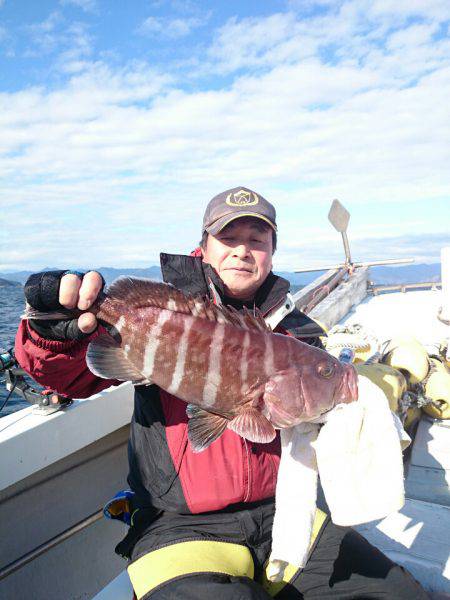 エンペラー 釣果