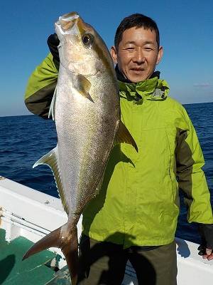 明日丸 釣果