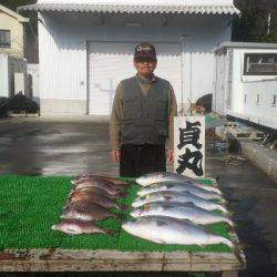 貞丸 釣果