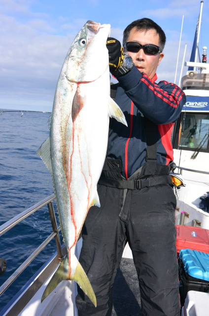 ジギング船 BLUEWATER 釣果