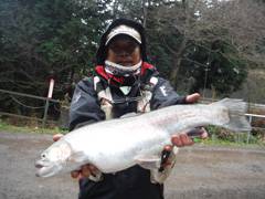 すそのフィッシングパーク 釣果