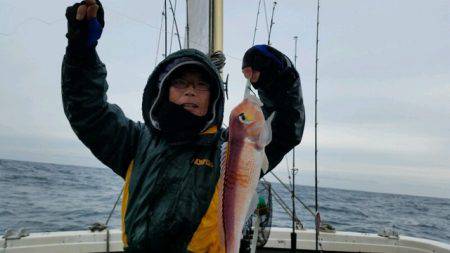 つれ鷹丸 釣果