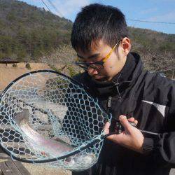 フィッシングレイクたかみや 釣果
