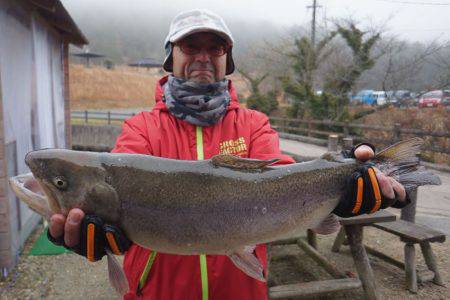 フィッシングレイクたかみや 釣果