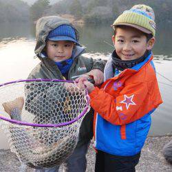 フィッシングレイクたかみや 釣果