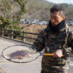 フィッシングレイクたかみや 釣果