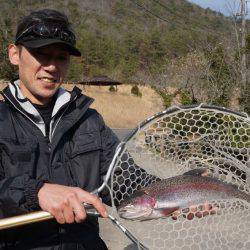 フィッシングレイクたかみや 釣果