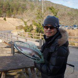 フィッシングレイクたかみや 釣果