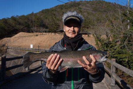 フィッシングレイクたかみや 釣果