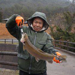 フィッシングレイクたかみや 釣果