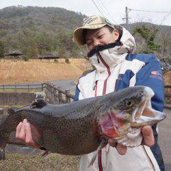 フィッシングレイクたかみや 釣果