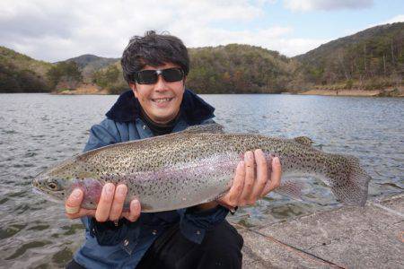 フィッシングレイクたかみや 釣果