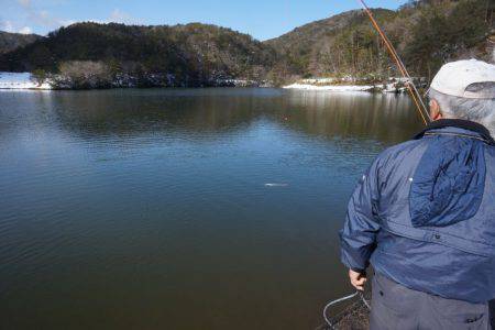 フィッシングレイクたかみや 釣果