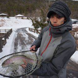 フィッシングレイクたかみや 釣果