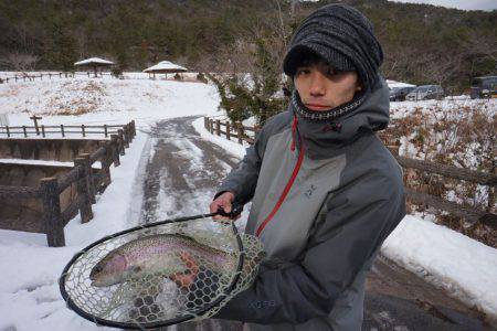 フィッシングレイクたかみや 釣果