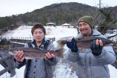 フィッシングレイクたかみや 釣果