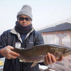 フィッシングレイクたかみや 釣果