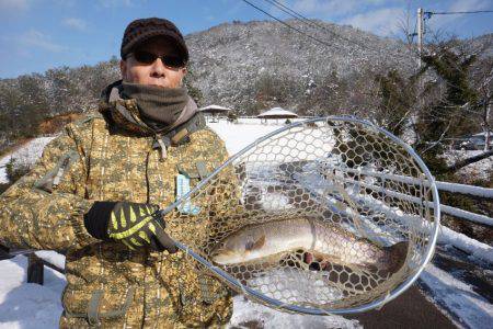 フィッシングレイクたかみや 釣果