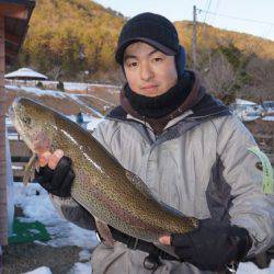フィッシングレイクたかみや 釣果