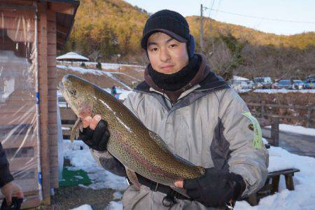 フィッシングレイクたかみや 釣果