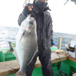 真祐丸 (しんゆうまる) 釣果