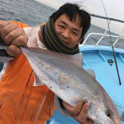 松鶴丸 釣果