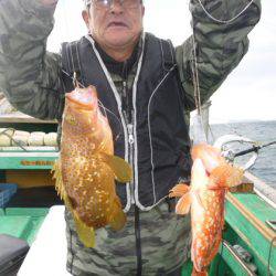 真祐丸 (しんゆうまる) 釣果