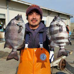 利一丸 釣果