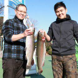 としまえんフィッシングエリア 釣果