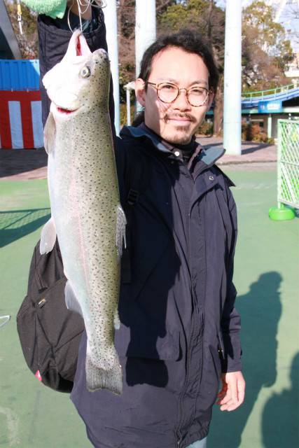 としまえんフィッシングエリア 釣果