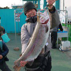 としまえんフィッシングエリア 釣果