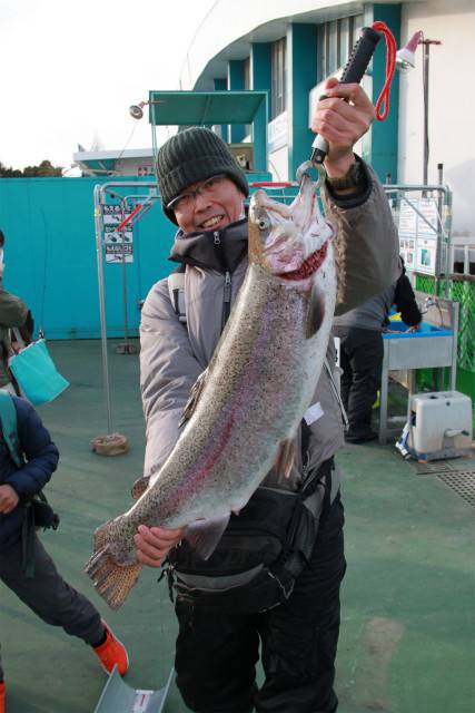 としまえんフィッシングエリア 釣果