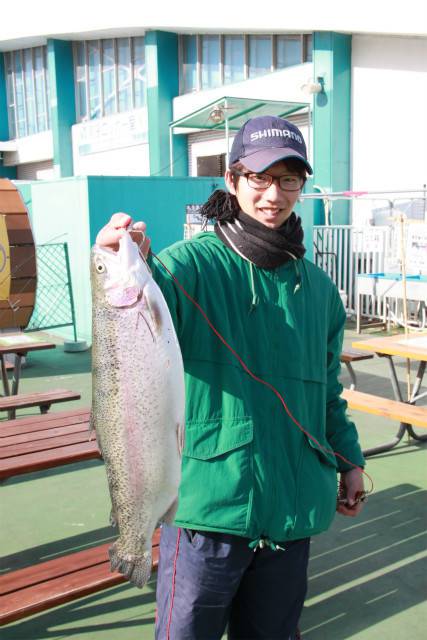 としまえんフィッシングエリア 釣果