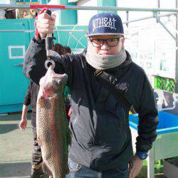 としまえんフィッシングエリア 釣果