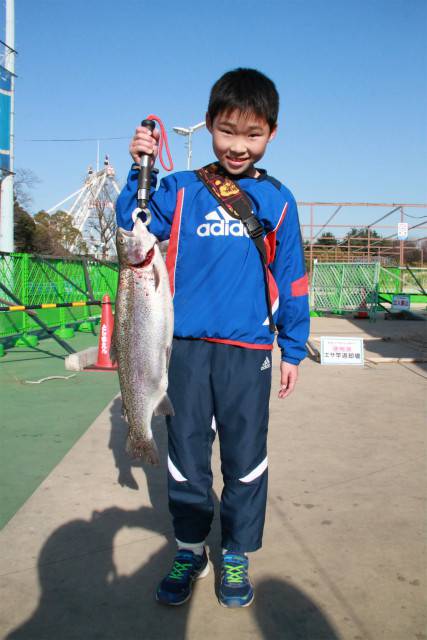 としまえんフィッシングエリア 釣果