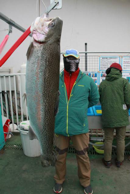 としまえんフィッシングエリア 釣果