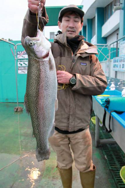 としまえんフィッシングエリア 釣果