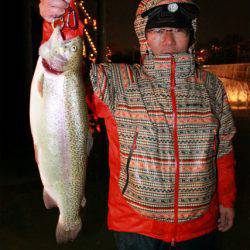 としまえんフィッシングエリア 釣果