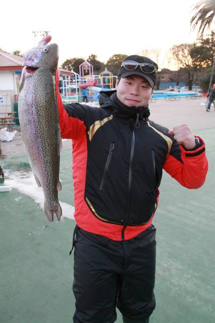 としまえんフィッシングエリア 釣果