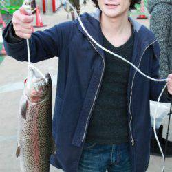 としまえんフィッシングエリア 釣果