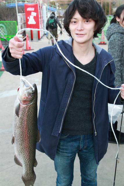 としまえんフィッシングエリア 釣果