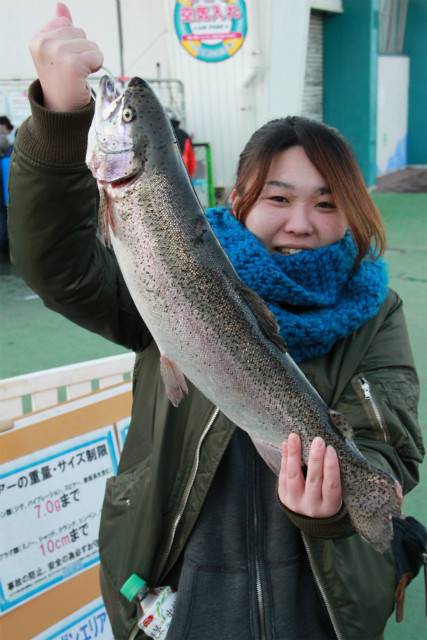 としまえんフィッシングエリア 釣果