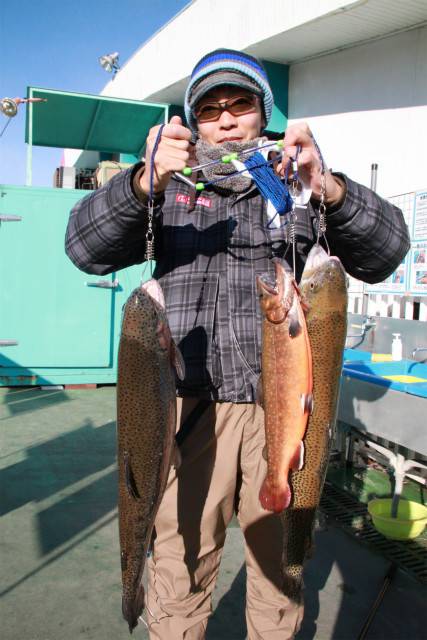 としまえんフィッシングエリア 釣果