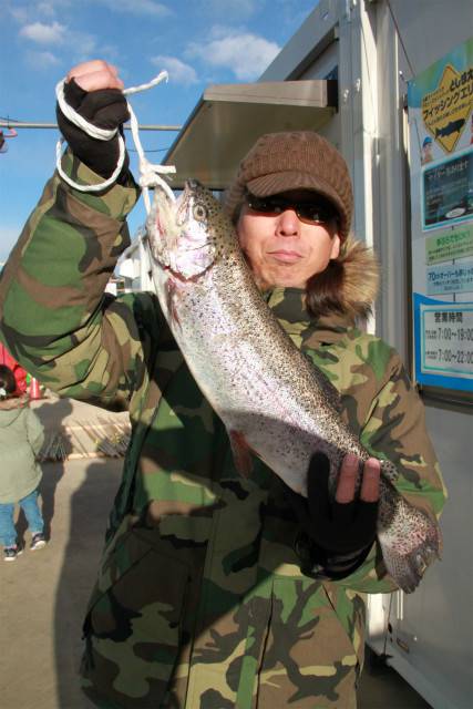 としまえんフィッシングエリア 釣果