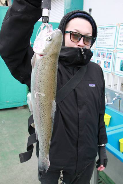 としまえんフィッシングエリア 釣果